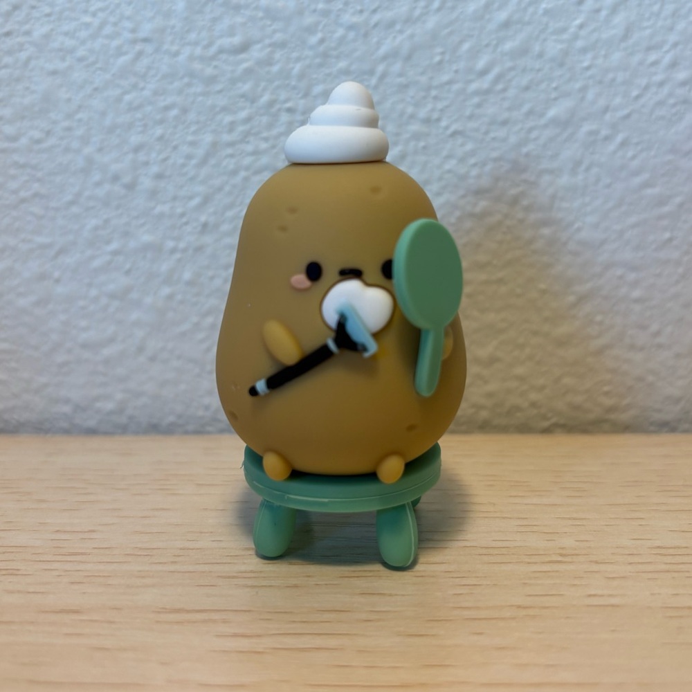 Smoko Tayto Bathroom Blind Box Toy - Tayto shaving
